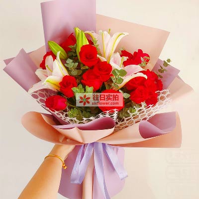 潍坊18朵红玫瑰百合，真情相守一生